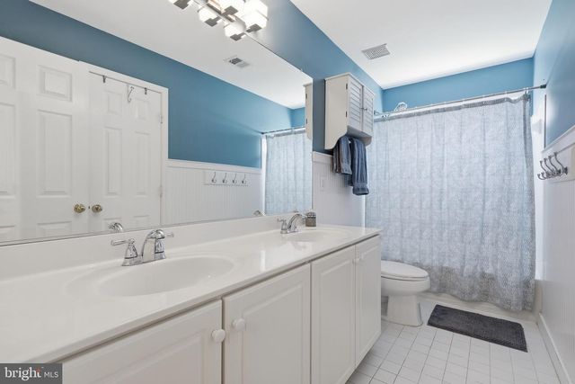 21495 TITHABLES CIR, Broadlands, VA 20148