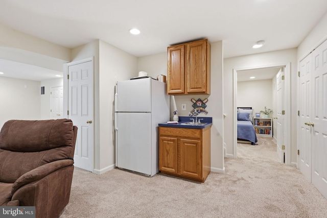 21495 TITHABLES CIR, Broadlands, VA 20148