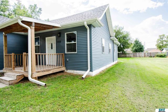 1113 6th Street, Aurora, NE 68818