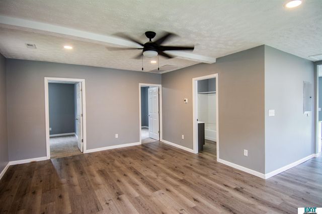 1113 6th Street, Aurora, NE 68818