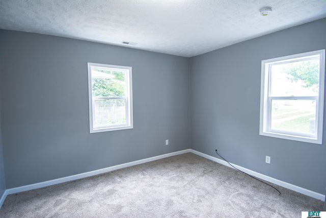 1113 6th Street, Aurora, NE 68818