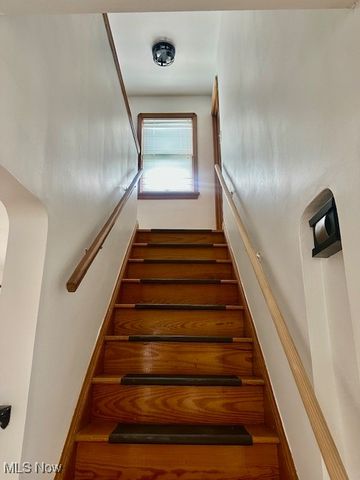 5415 Pelham Drive, Parma, OH 44129