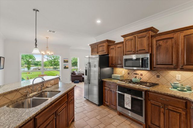 345 Rains County Road 3390, Emory, TX 75440