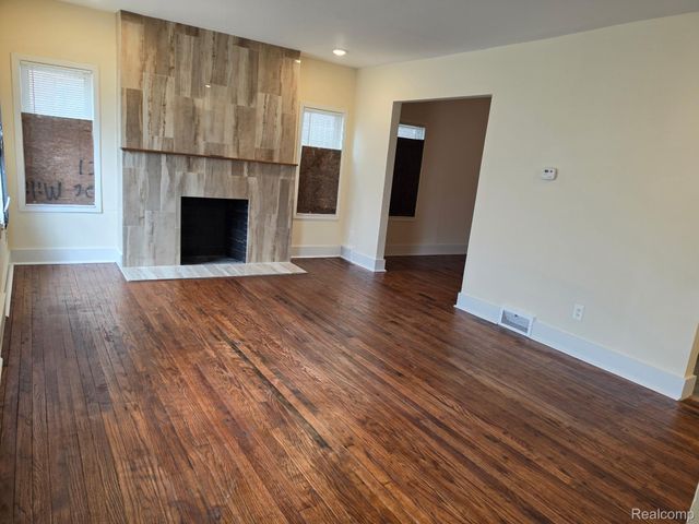 18284 Hartwell Street, Detroit, MI 48235