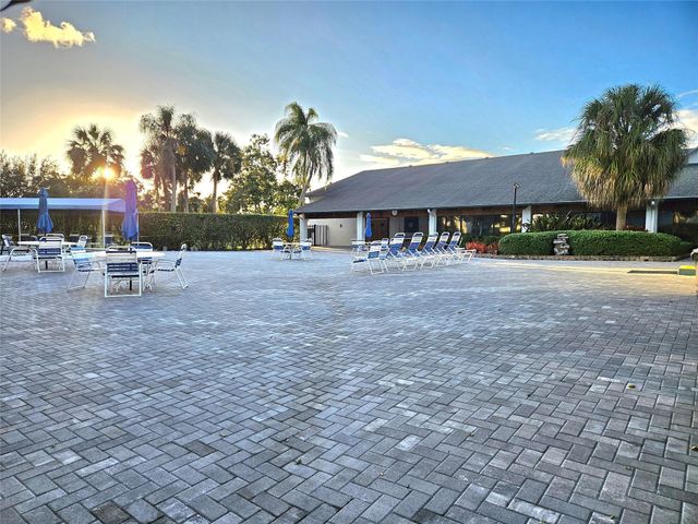 1460 NW 80th Ave 101, Margate, FL 33063