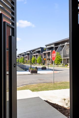 1776 S Watkins Street 503, Chattanooga, TN 37404