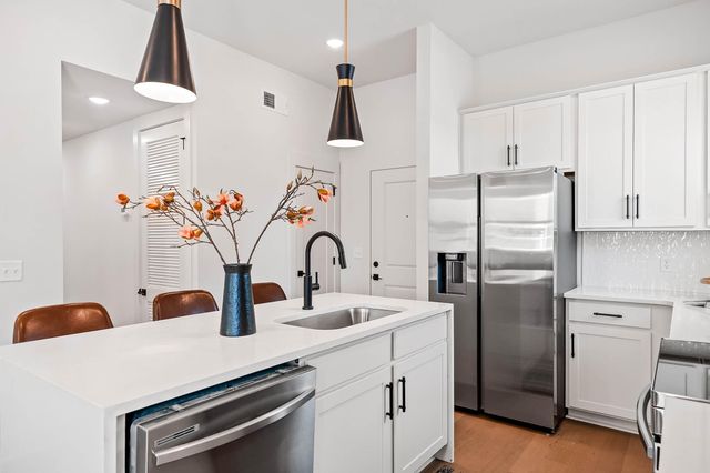 1776 S Watkins Street 503, Chattanooga, TN 37404
