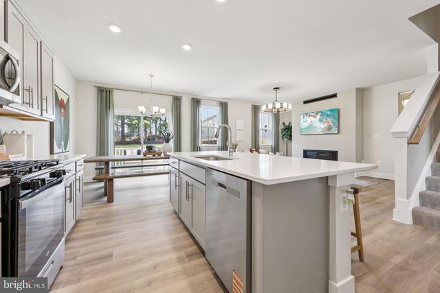 11789 WALES DR, Fredericksburg, VA 22407