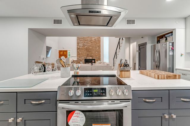 2037 Lewis Turner Boulevard B, Fort Walton Beach, FL 32547