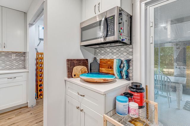 2037 Lewis Turner Boulevard B, Fort Walton Beach, FL 32547