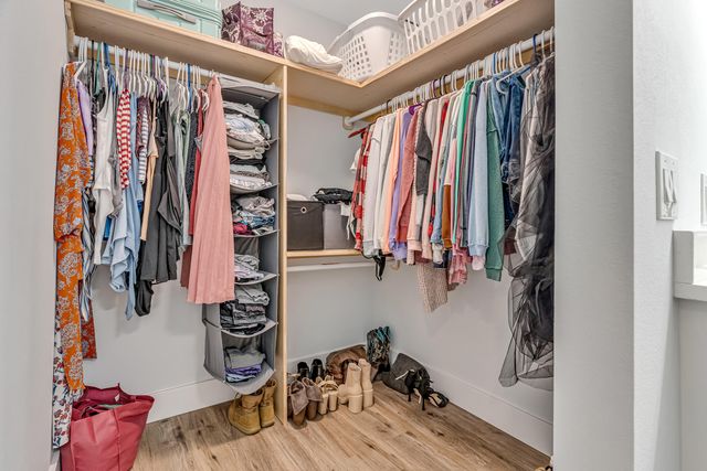 2037 Lewis Turner Boulevard B, Fort Walton Beach, FL 32547