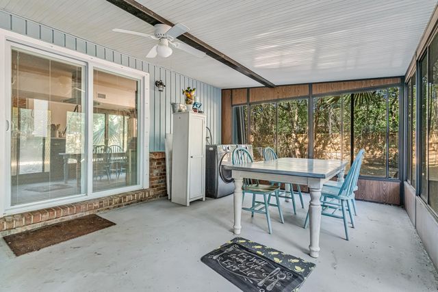 2037 Lewis Turner Boulevard B, Fort Walton Beach, FL 32547