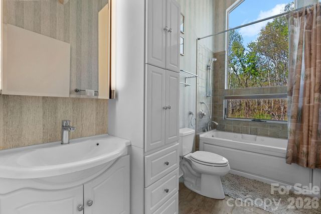 248 Hillcrest Lane, Banner Elk, NC 28604