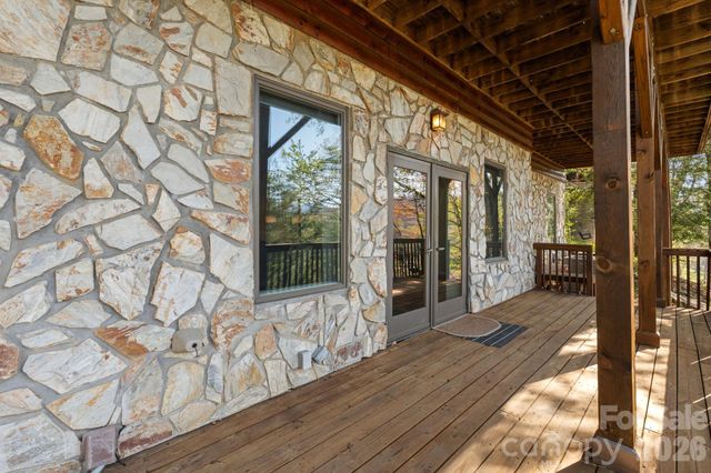 248 Hillcrest Lane, Banner Elk, NC 28604
