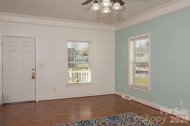 403 Sassafras Drive, Hendersonville, NC 28739