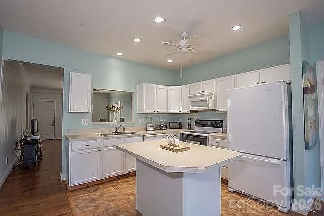 403 Sassafras Drive, Hendersonville, NC 28739