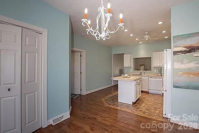 403 Sassafras Drive, Hendersonville, NC 28739