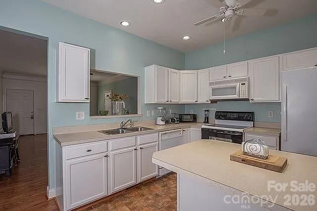 403 Sassafras Drive, Hendersonville, NC 28739