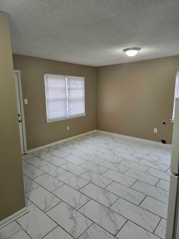 4511 SUMNERS WELLS RD, Memphis, TN 38118