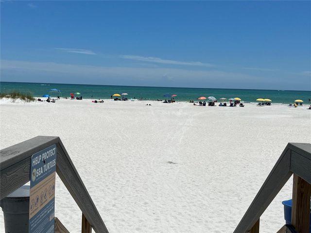 11650 CAPRI CIRCLE S 204, Treasure Island, FL 33706