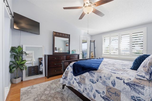 11650 CAPRI CIRCLE S 204, Treasure Island, FL 33706