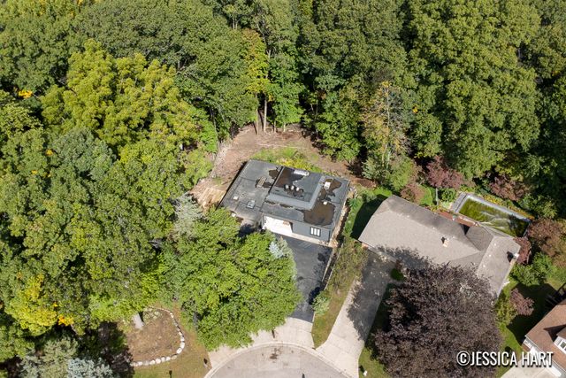 4776 Pinnacle Court Sw, City Of Wyoming, MI 49519