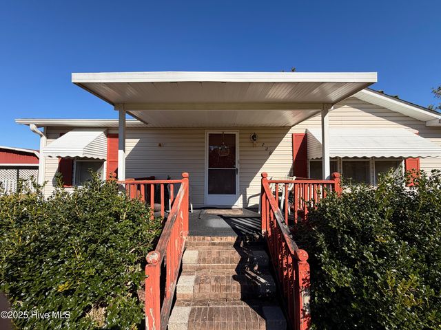 230 Boyd Acres Road, Washington, NC 27889