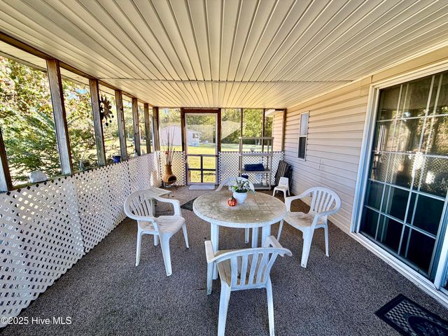 230 Boyd Acres Road, Washington, NC 27889