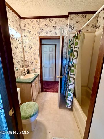 230 Boyd Acres Road, Washington, NC 27889