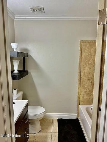 3225 Riverbend Road, Moss Point, MS 39562