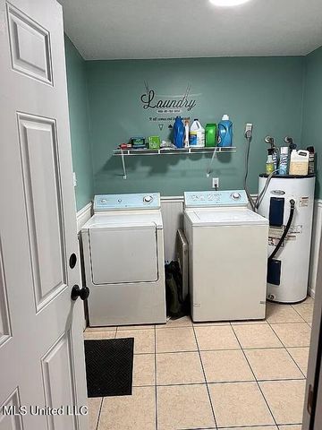 3225 Riverbend Road, Moss Point, MS 39562