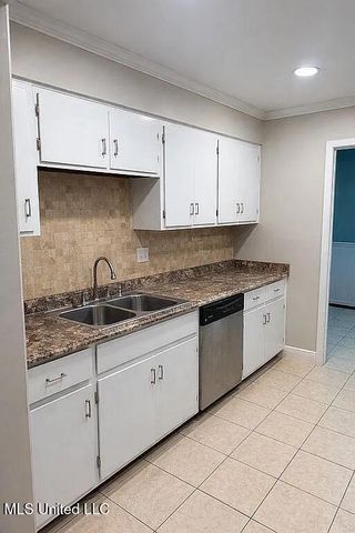 3225 Riverbend Road, Moss Point, MS 39562