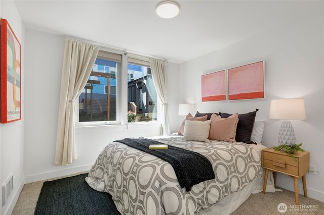 1431 22nd Avenue, Seattle, WA 98122