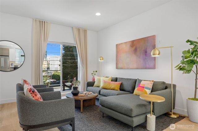 1431 22nd Avenue, Seattle, WA 98122