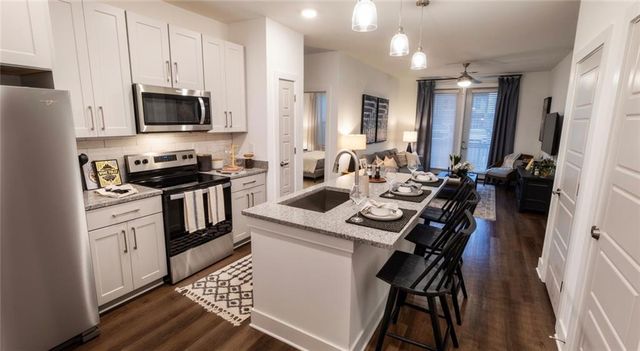 5141 Stone Mountain Highway 1205, Stone Mountain, GA 30087