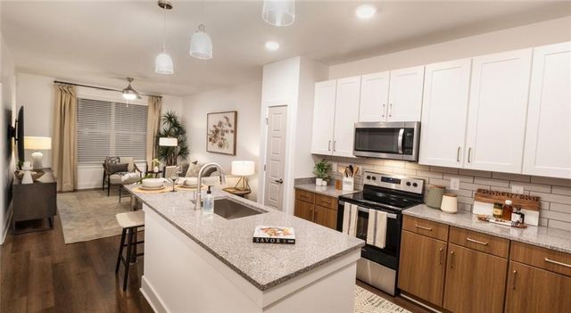 5141 Stone Mountain Highway 1205, Stone Mountain, GA 30087