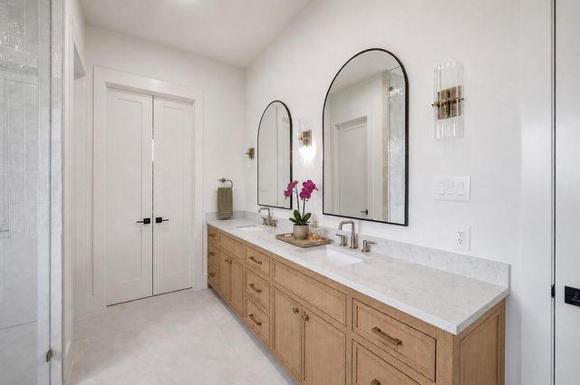609 E 25th Street, Houston, TX 77008
