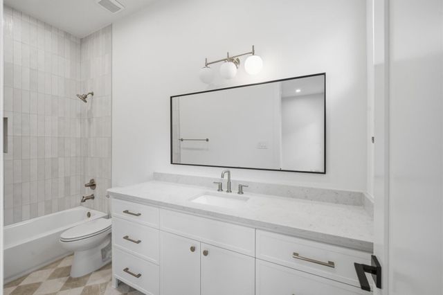 609 E 25th Street, Houston, TX 77008