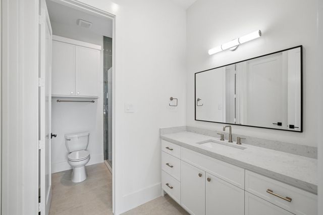 609 E 25th Street, Houston, TX 77008