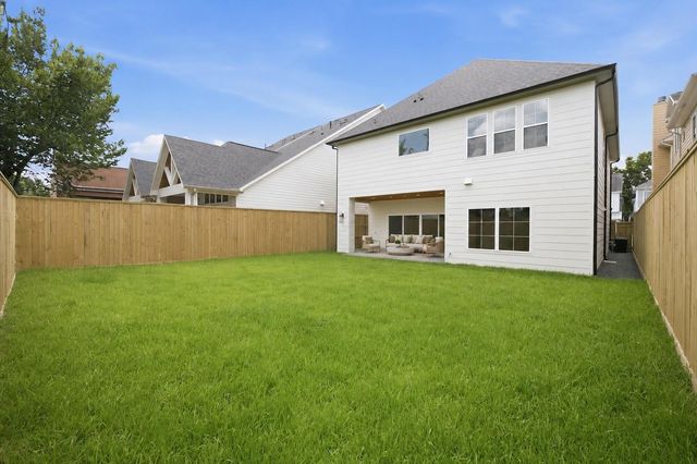 609 E 25th Street, Houston, TX 77008