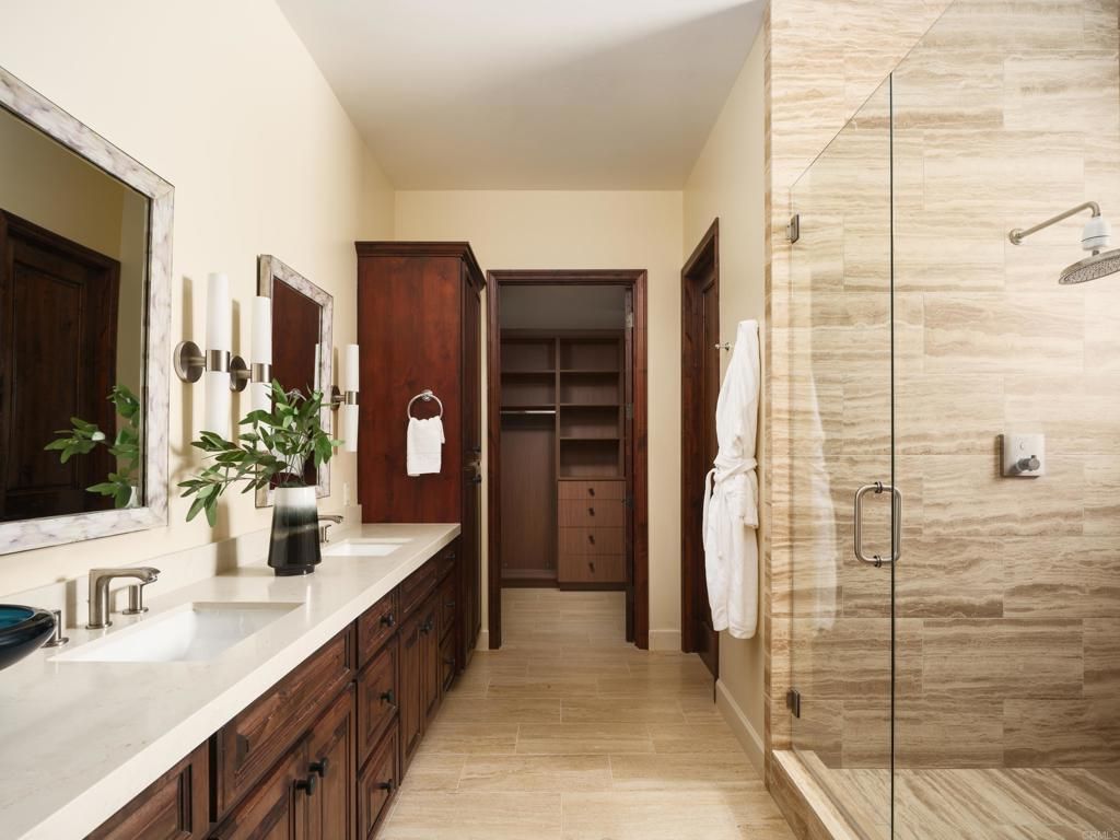 Image 13 of property listing at 15731 Via De Santa Fe, Rancho Santa Fe, CA 92067