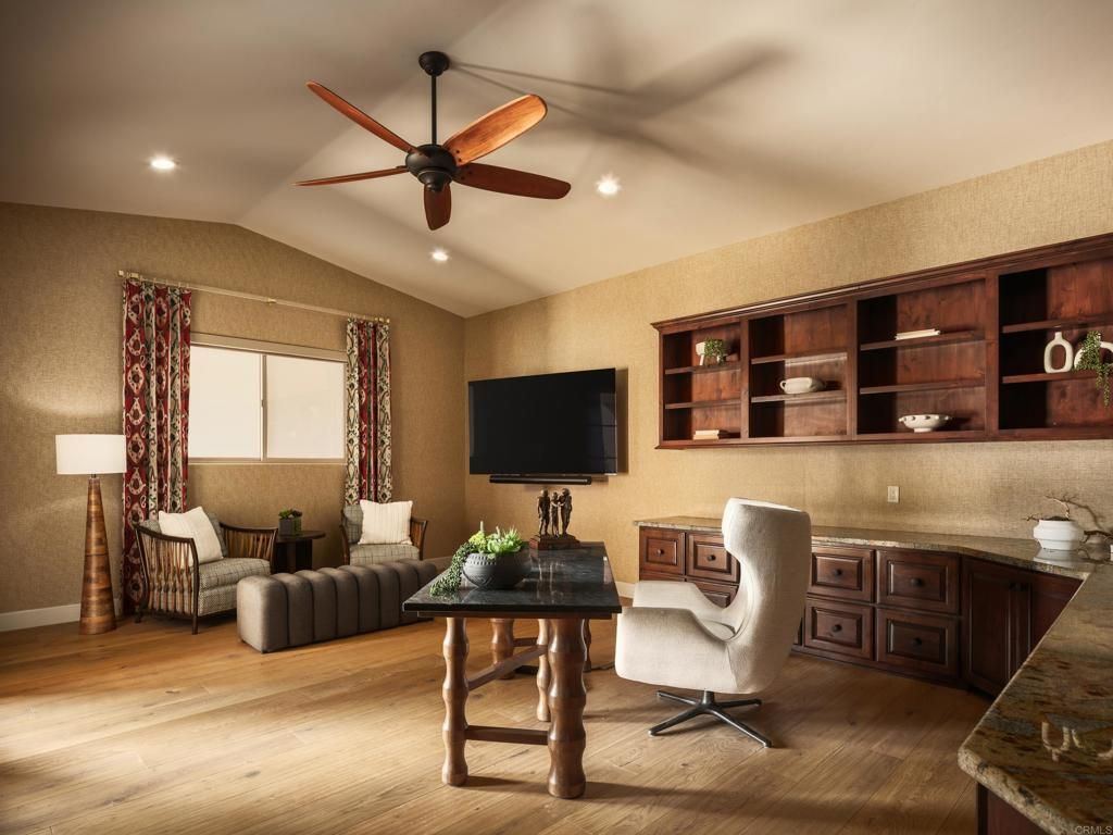 Image 14 of property listing at 15731 Via De Santa Fe, Rancho Santa Fe, CA 92067