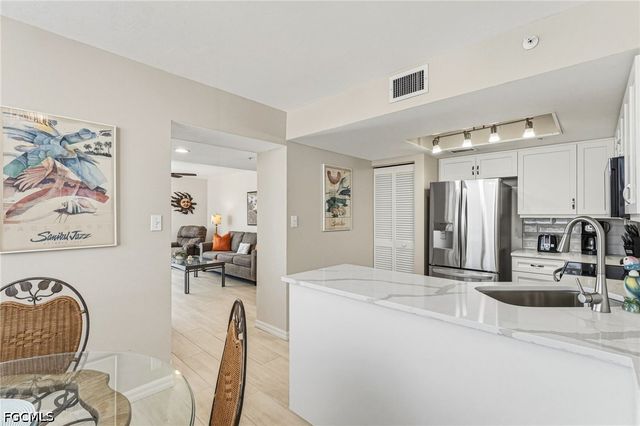 7390 Estero BLVD 404, Fort Myers Beach, FL 33931