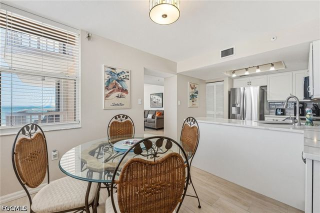 7390 Estero BLVD 404, Fort Myers Beach, FL 33931