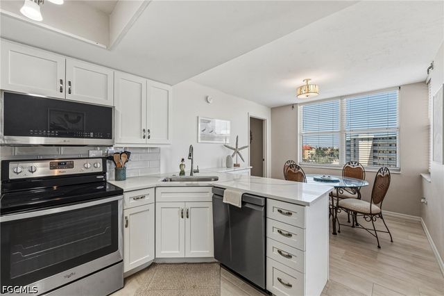 7390 Estero BLVD 404, Fort Myers Beach, FL 33931