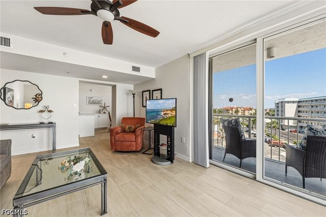 7390 Estero BLVD 404, Fort Myers Beach, FL 33931