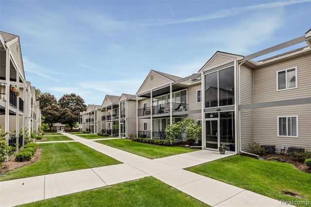 305 N Eton Street A, Birmingham, MI 48009