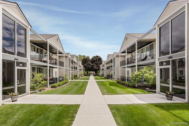 305 N Eton Street A, Birmingham, MI 48009