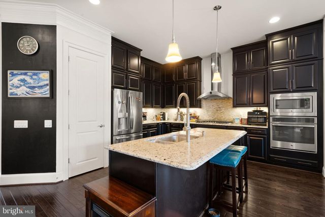 41699 BROOKEBOUROUGH CT, Aldie, VA 20105