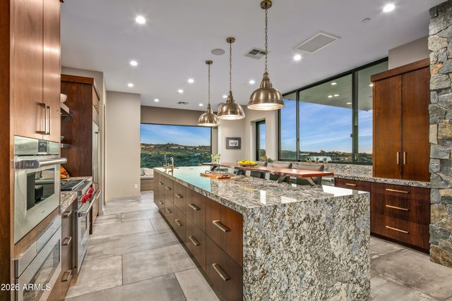 39897 N Father Kino Trail, Carefree, AZ 85377